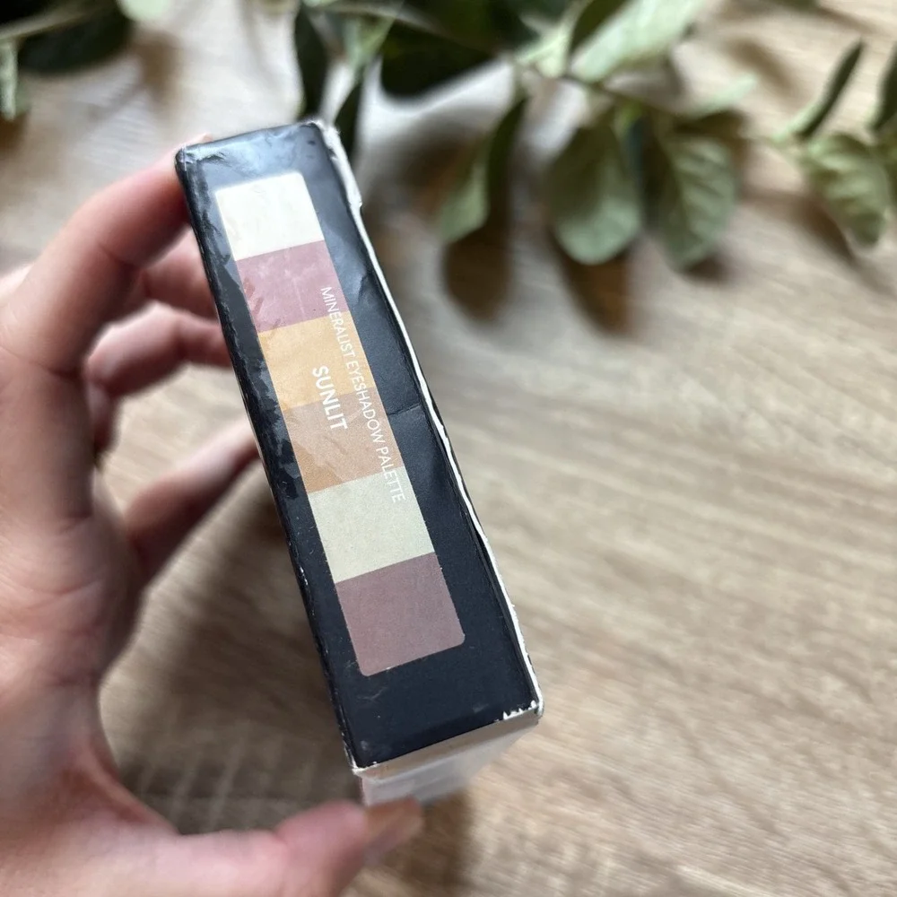 bareMinerals - Mineralist - Eyeshadow Palette - Sunlit - .04oz.